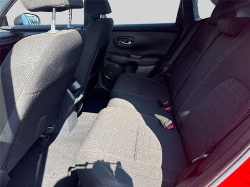 Used 2024 Honda HR-V Sport image 19
