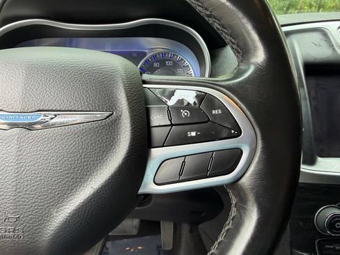 Used 2021 Chrysler 300 Touring w/ Sport Appearance Package RWD image 25