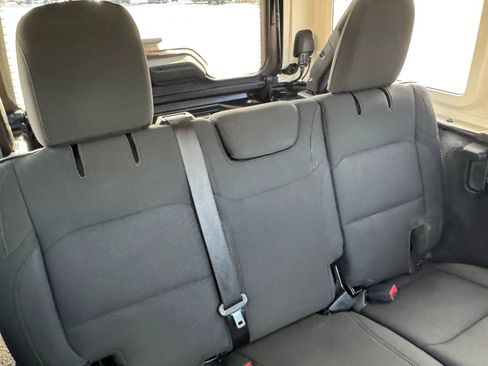 Used 2020 Jeep Wrangler Unlimited Sport image 24