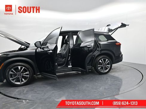 Used 2023 INFINITI QX60 Luxe image 72