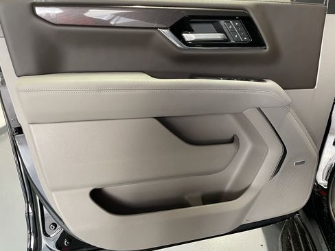 New 2026 GMC Yukon XL Elevation w/ Elevation Premium Package image 14