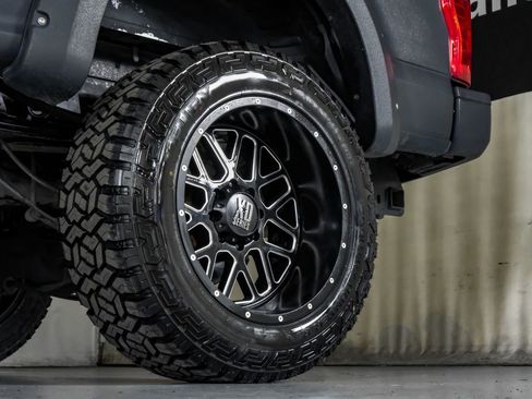 Used 2017 Ford F250 XLT w/ XLT Value Package image 52