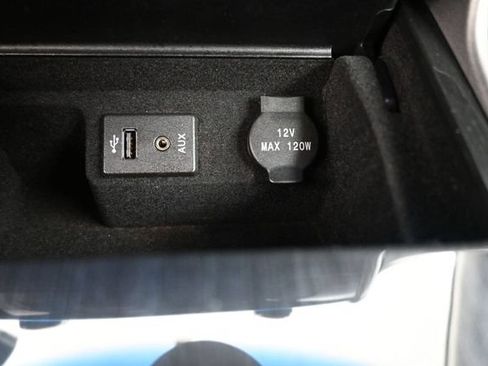 Used 2014 Nissan Altima 2.5 SV FWD image 9