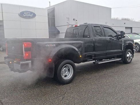 Certified 2023 Ford F350 Lariat image 4