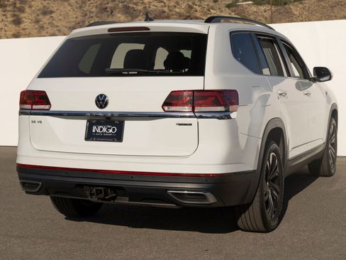Used 2023 Volkswagen Atlas SE w/ Black Wheel Package AWD/4WD image 10