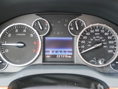 Used 2014 Toyota Tundra 1794 Edition image 22