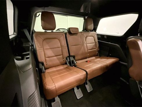 Used 2023 Lincoln Navigator Reserve image 29
