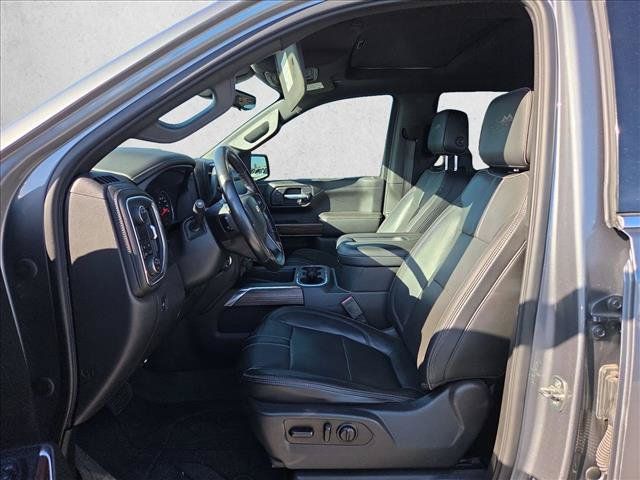 Used 2020 Chevrolet Silverado 1500 High Country w/ Technology Package RWD image 13