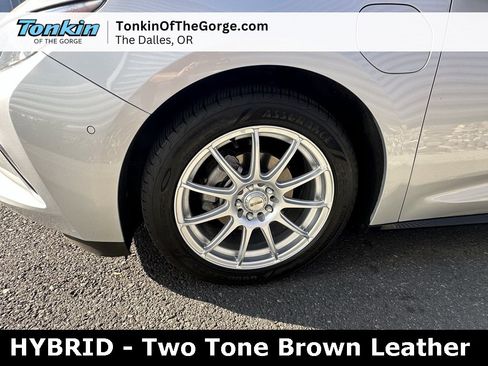 Used 2018 Chevrolet Volt Premier w/ Driver Confidence Package image 10