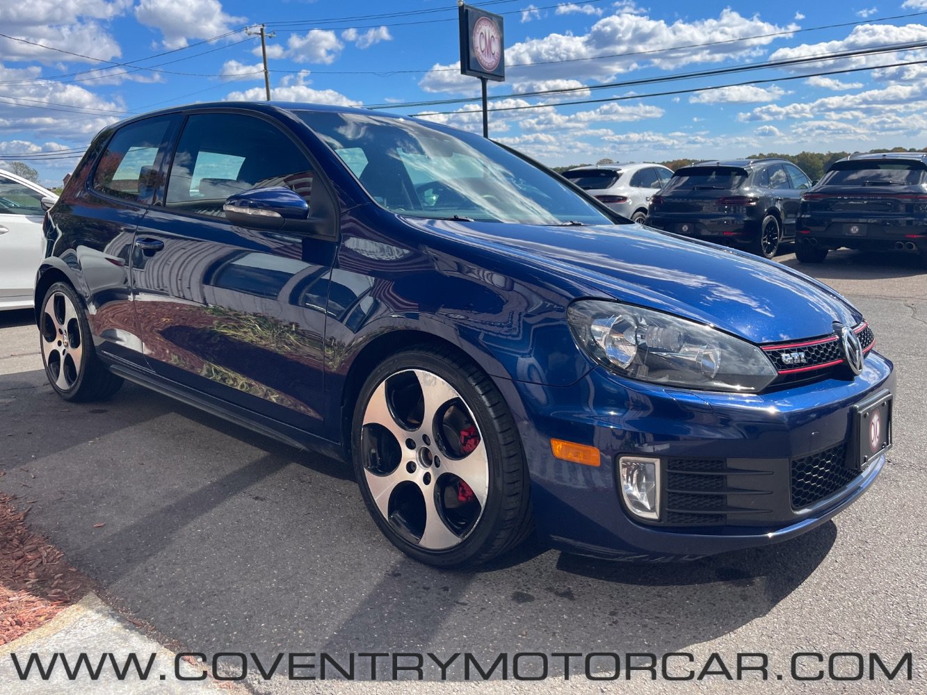 Used 2012 Volkswagen Golf 2-Door FWD image 4
