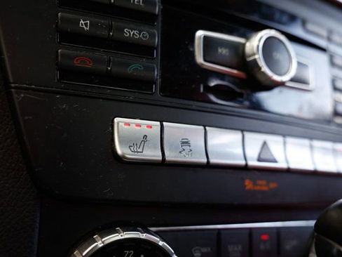 Used 2013 Mercedes-Benz C 63 AMG Sedan w/ AMG Development Pkg image 37