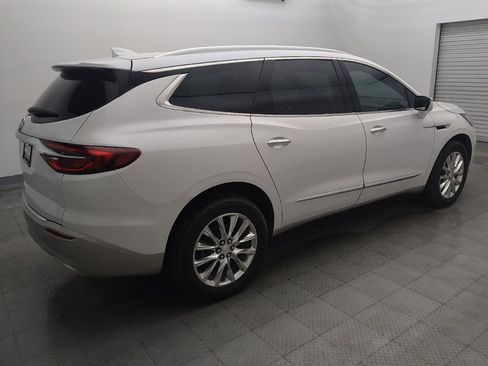 Used 2021 Buick Enclave Essence w/ Sound and Sites Package FWD image 10