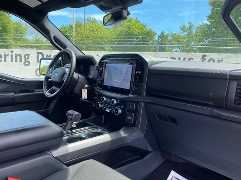 Used 2024 Ford F150 XLT w/ XLT Black Appearance Package AWD/4WD image 18