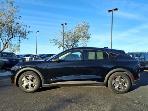 Used 2023 Ford Mustang Mach-E Select image 3