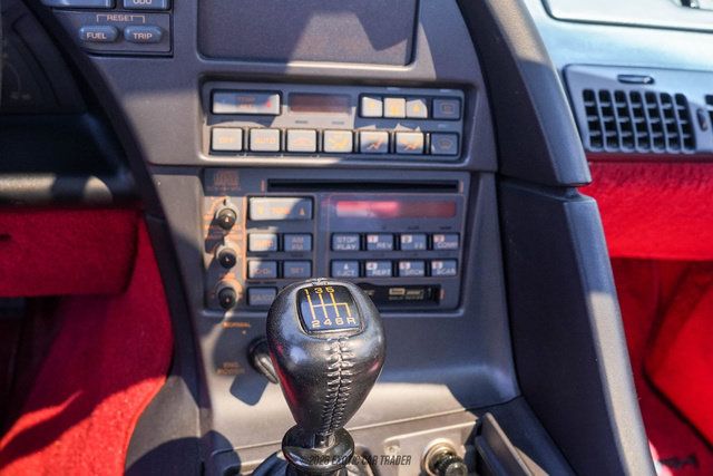 Used 1990 Chevrolet Corvette ZR-1 RWD image 36