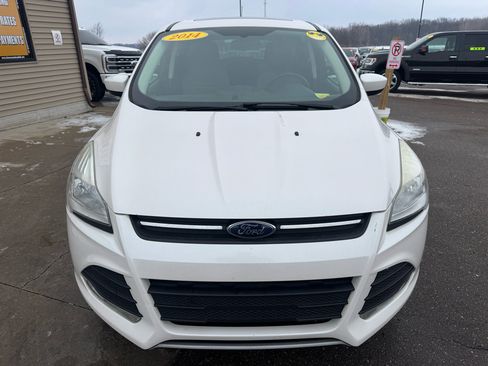 Used 2014 Ford Escape SE image 2