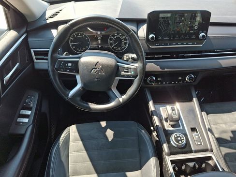 Used 2022 Mitsubishi Outlander SE AWD/4WD image 21