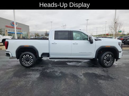 Used 2026 GMC Sierra 2500 Denali Ultimate image 11