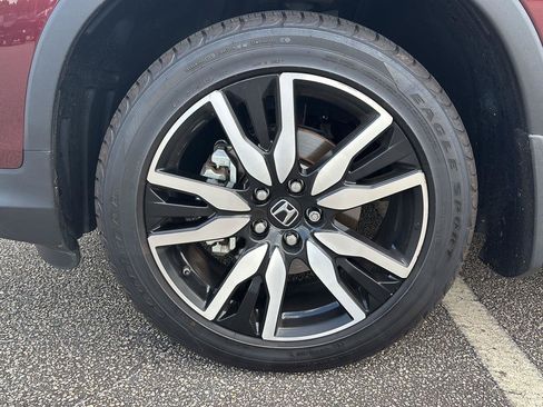 Used 2021 Honda Pilot Elite image 8