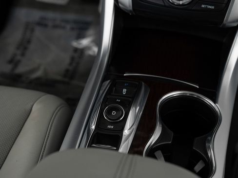 Used 2016 Acura TLX V6 SH-AWD w/ Technology Pkg image 38