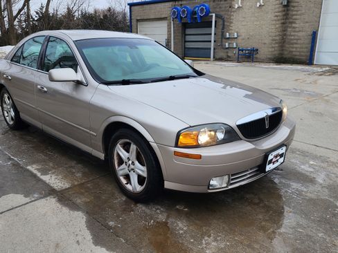 Used 2002 Lincoln LS w/Base Pkg image 3