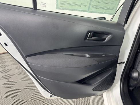 Used 2025 Toyota Corolla LE FWD image 26
