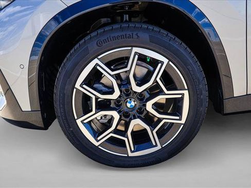 New 2027 BMW X1 xDrive28i AWD/4WD image 9