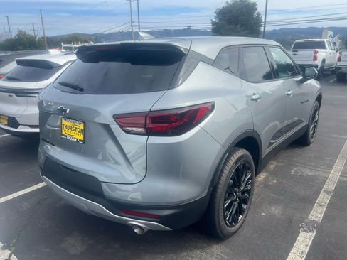 New 2025 Chevrolet Blazer LT w/ LPO, Black Sport Package image 6