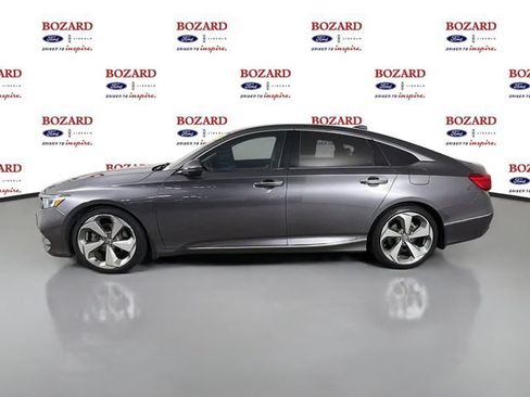 Used 2018 Honda Accord Touring image 5