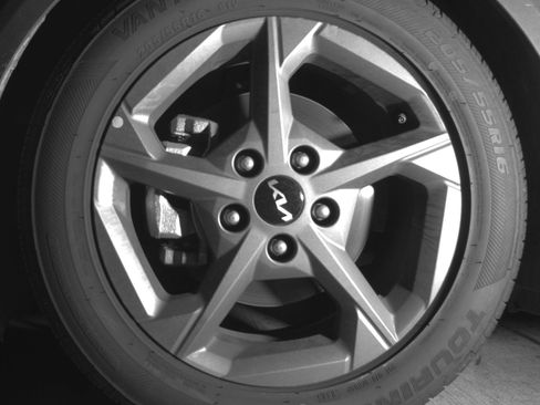 Used 2025 Kia K4 FWD image 12