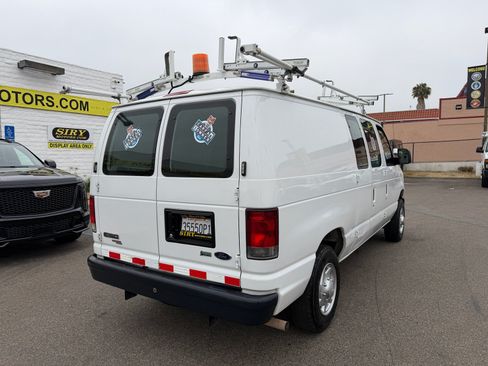 Used 2014 Ford E-150 and Econoline 150 w/ Power Group RWD image 3