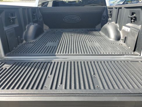 Used 2025 Ford F150 Lariat w/ Equipment Group 501A Mid image 32