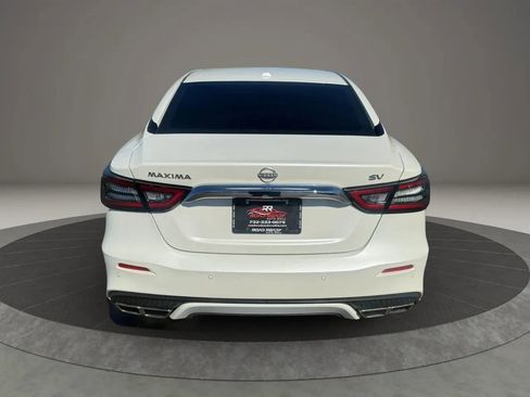 Used 2023 Nissan Maxima SV w/ Floor Mat Group FWD image 8