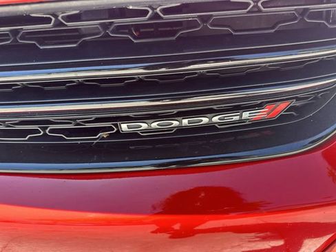 Used 2023 Dodge Charger SXT RWD image 10
