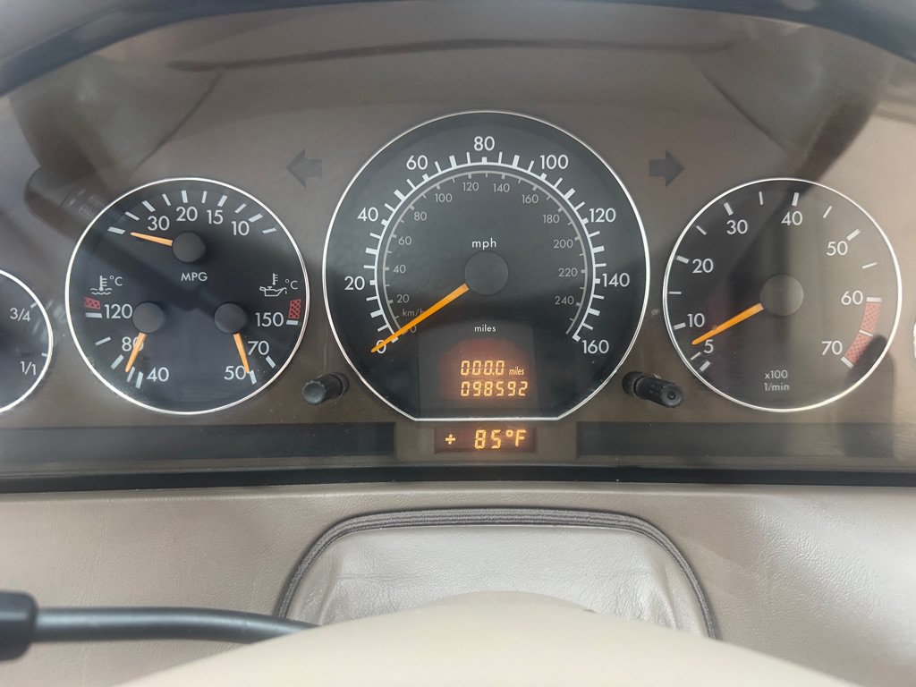 Used 2000 Mercedes-Benz SL 500 image 19