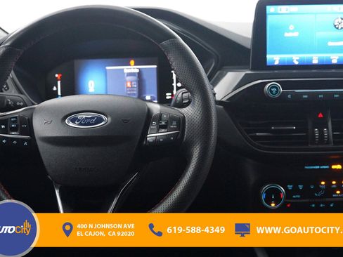 Used 2024 Ford Escape ST-Line AWD/4WD image 5