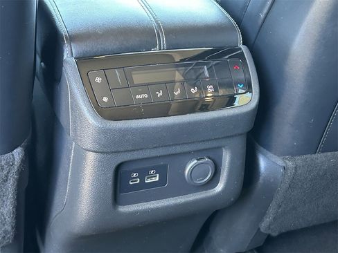 Certified 2023 INFINITI QX60 Luxe w/ Cargo Package image 16