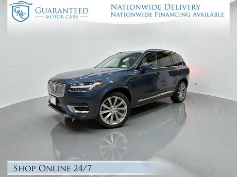 Used 2023 Volvo XC90 B6 Plus image 1