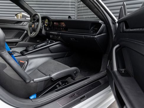 Certified 2024 Porsche 911 Carrera T image 36