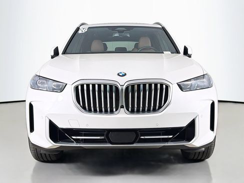 Used 2026 BMW X5 sDrive40i w/ Premium Package RWD image 2