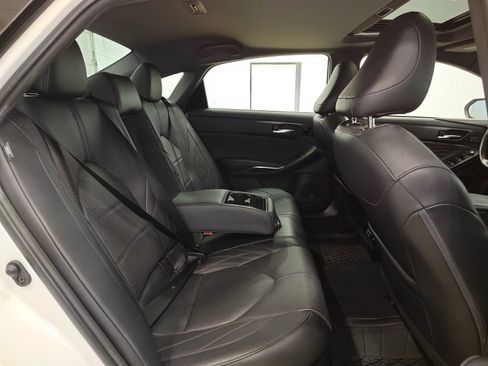 Used 2021 Toyota Avalon Limited w/ Protection Package (TMS) image 19