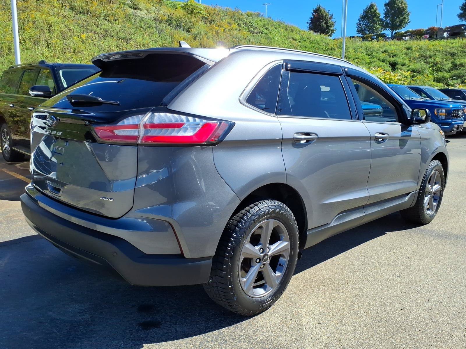 Certified 2024 Ford Edge SEL w/ Sport Appearance Package AWD/4WD image 5
