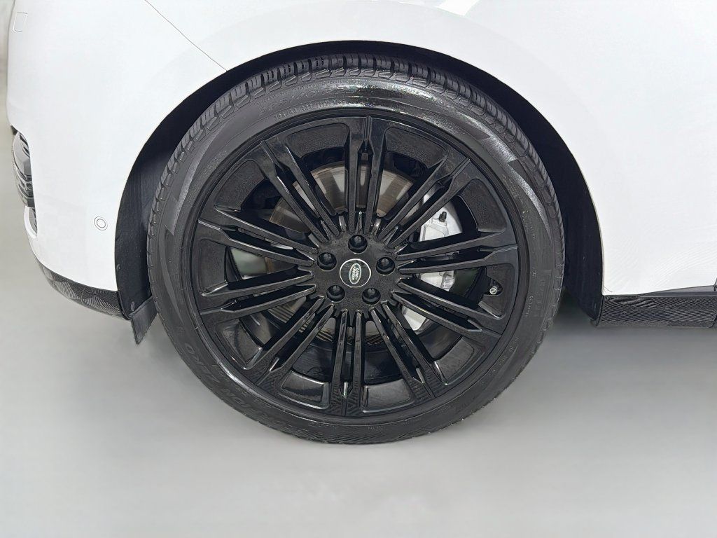 Certified 2023 Land Rover Range Rover SE AWD/4WD image 34