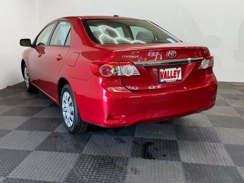 Used 2012 Toyota Corolla LE FWD image 3