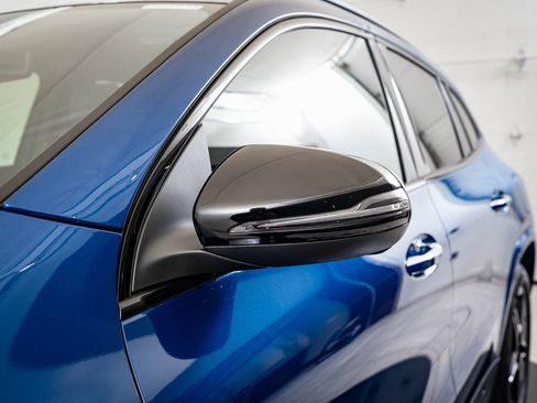 Certified 2025 Mercedes-Benz GLA 250 4MATIC image 17