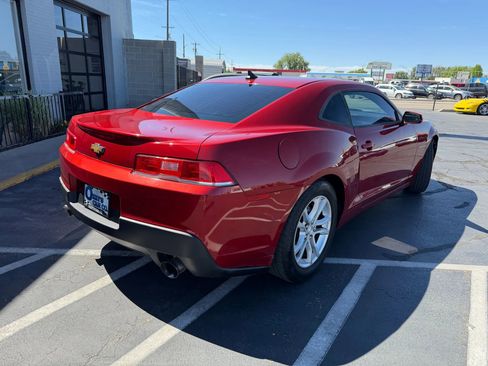 Used 2015 Chevrolet Camaro LT RWD image 7