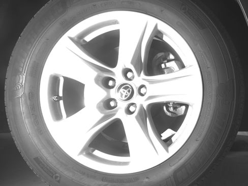 Used 2025 Toyota Highlander LE image 13