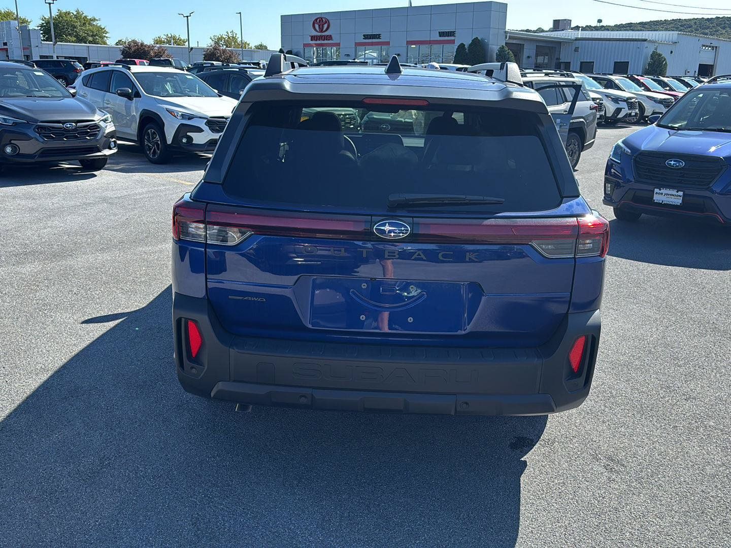 New 2026 Subaru Outback Limited w/ Premium/Limited Package 2 AWD/4WD image 4