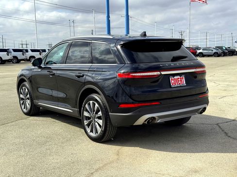 Used 2022 Lincoln Corsair Reserve w/ Elements Package image 9