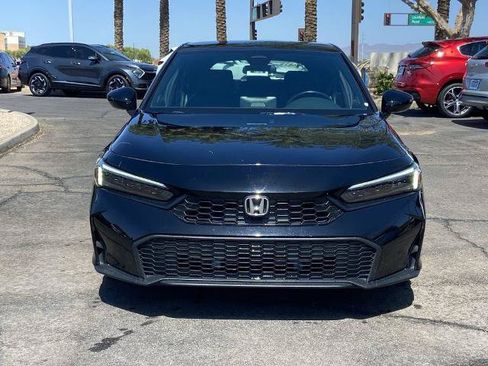 Used 2025 Honda Civic Sport image 3